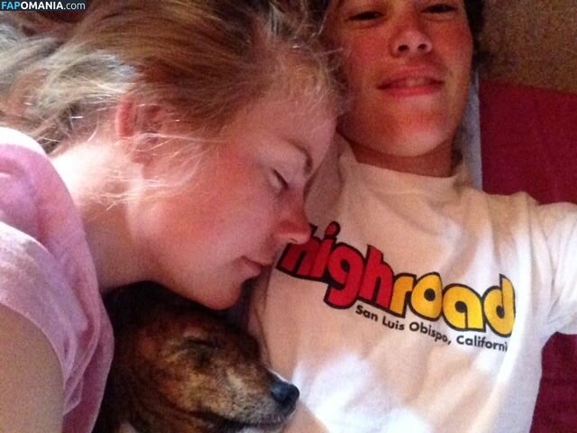 Emma Trott Nago Przeciekłe zdjęcie #7