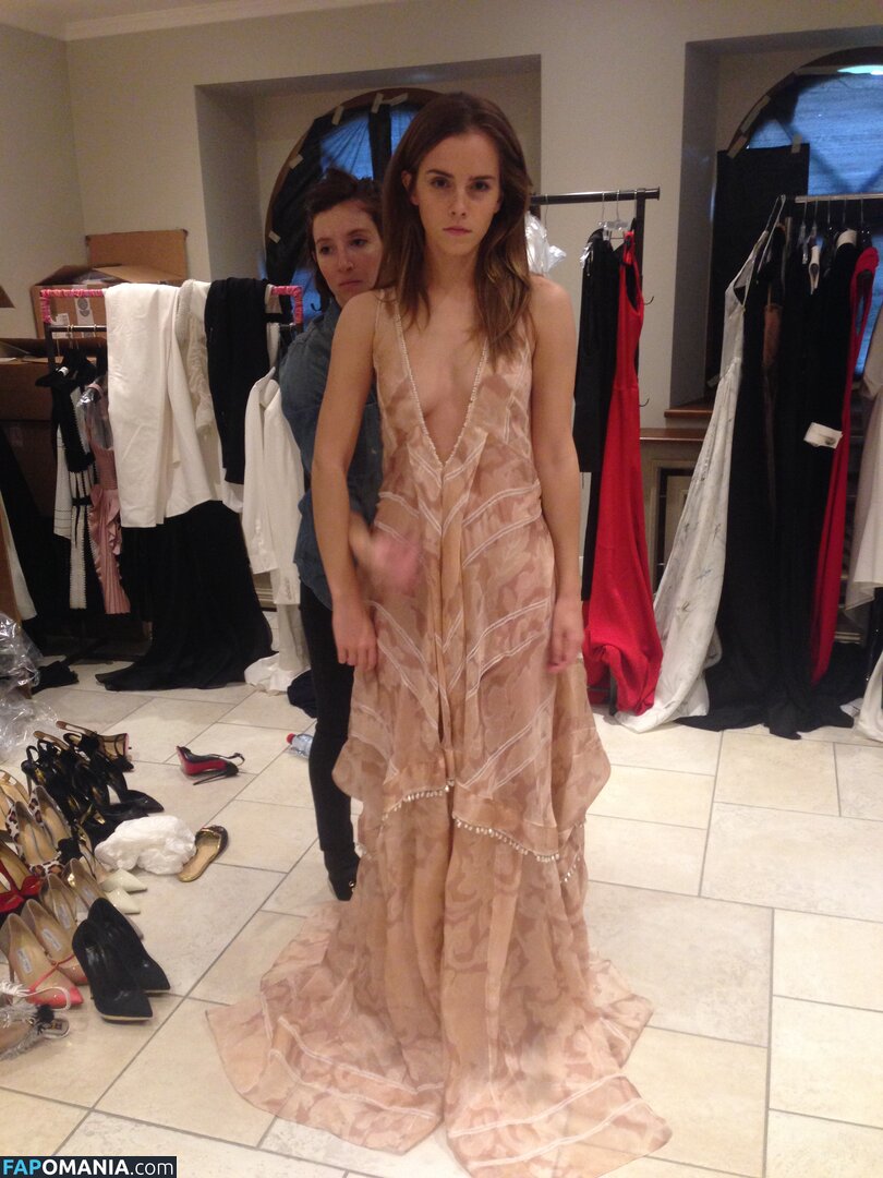 Emma Watson Nago Przeciekłe zdjęcie #97