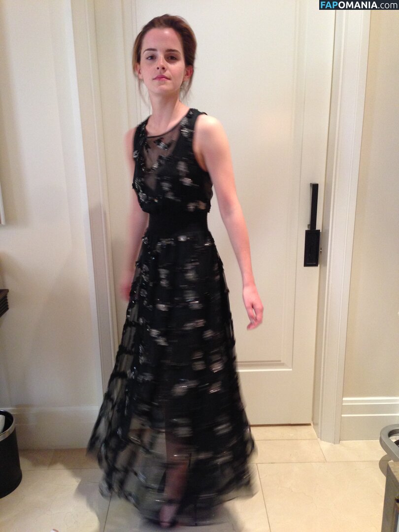 Emma Watson Nago Przeciekłe zdjęcie #101