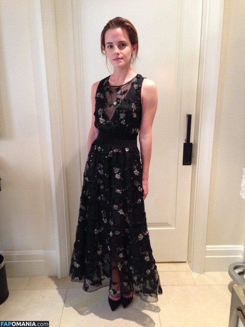 Emma Watson Nago Przeciekłe zdjęcie #102