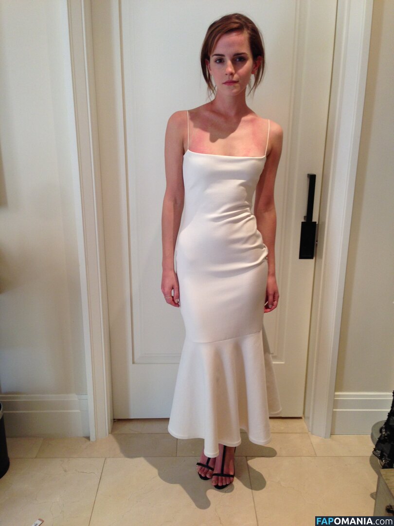 Emma Watson Nago Przeciekłe zdjęcie #103