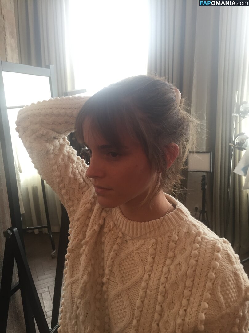 Emma Watson Nago Przeciekłe zdjęcie #135