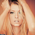 Erin Cummins Nago Przeciekłe zdjęcie #14