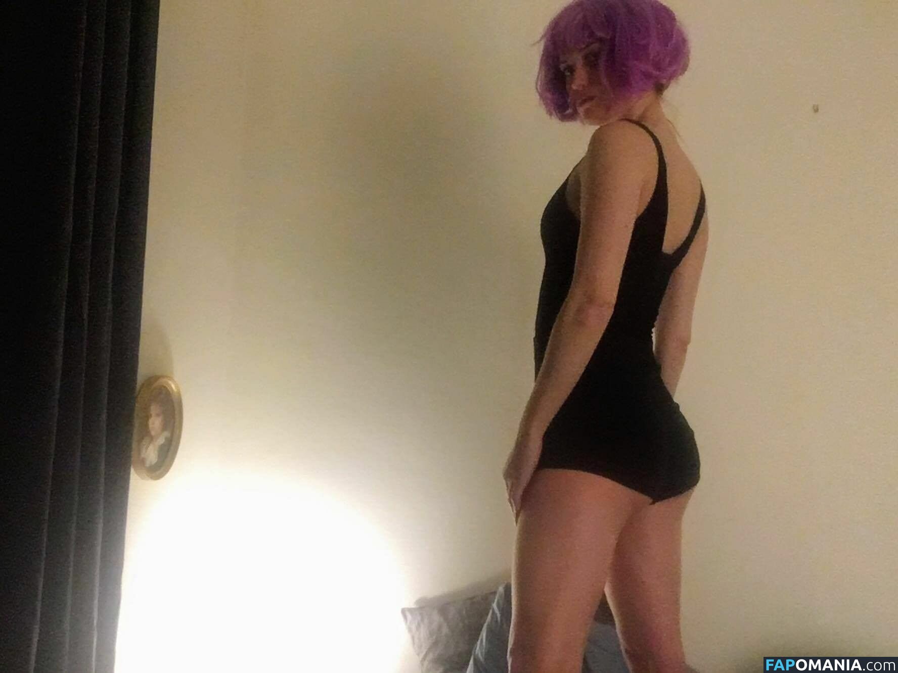 Fleur Geffrier Nago Przeciekłe zdjęcie #9