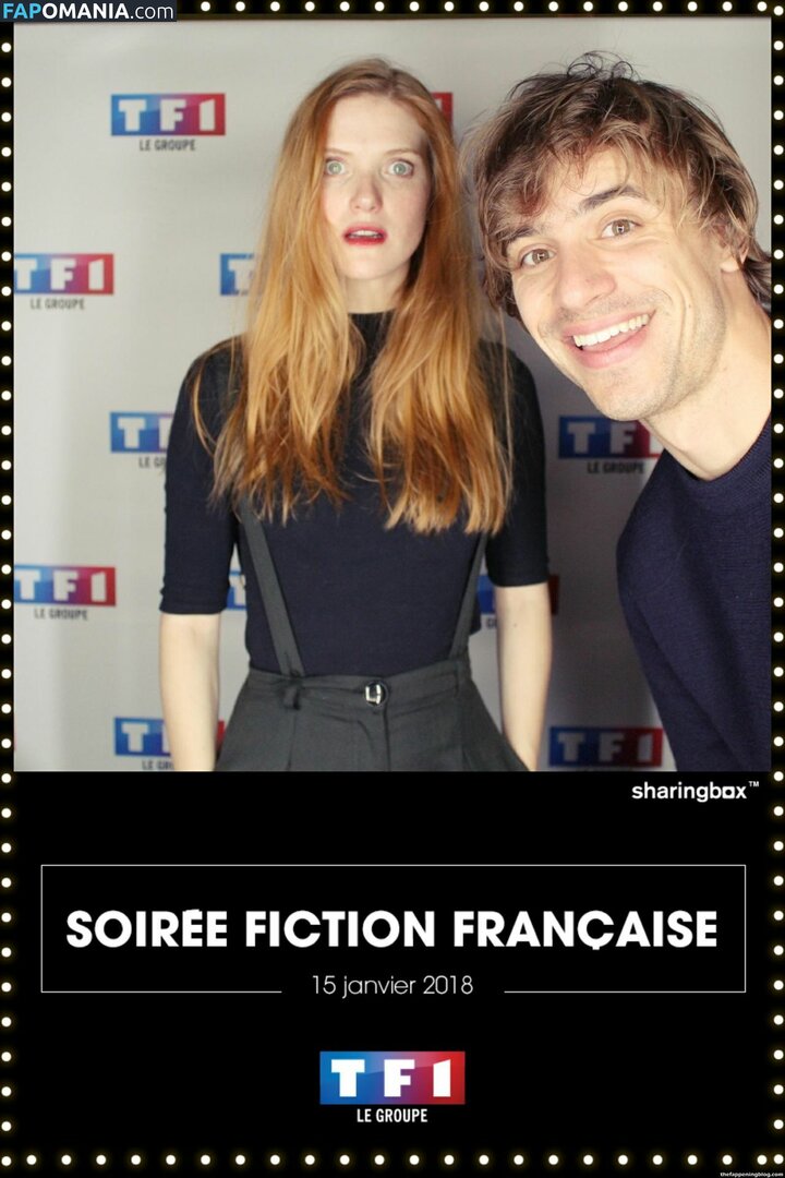 Fleur Geffrier Nago Przeciekłe zdjęcie #48