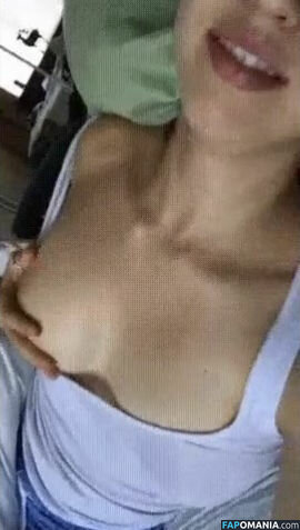 FrivolousFox Nago Przeciekłe zdjęcie #22