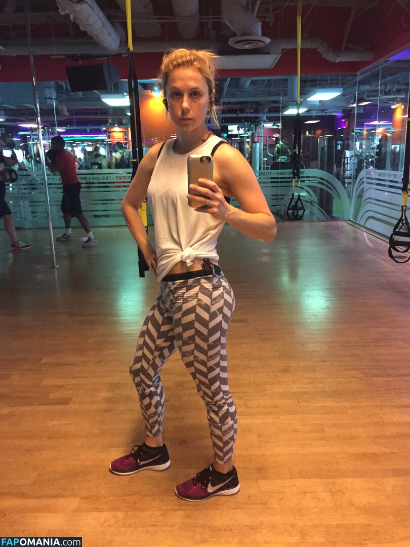 Iliza Shlesinger Nago Przeciekłe zdjęcie #138