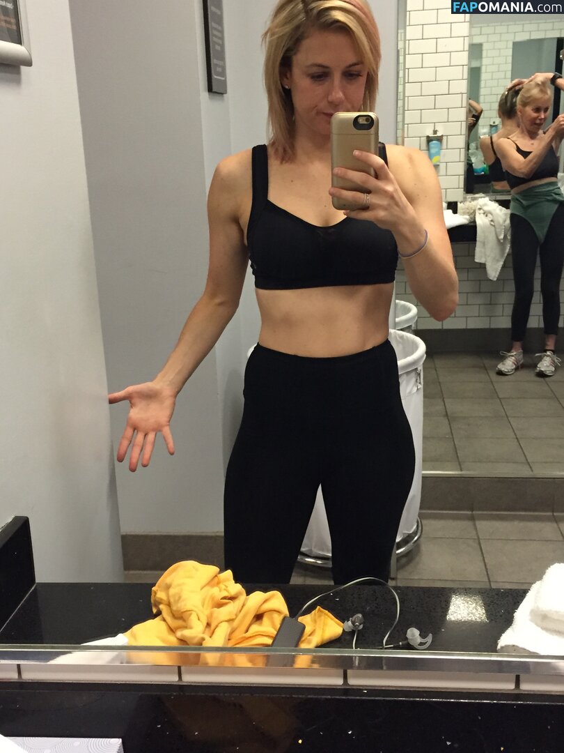 Iliza Shlesinger Nago Przeciekłe zdjęcie #169