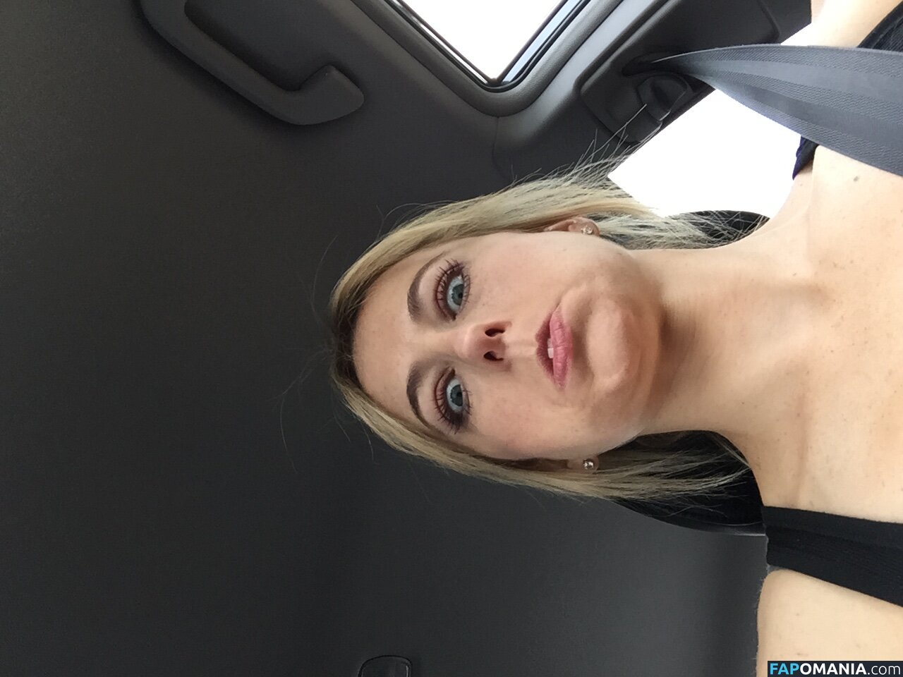 Iliza Shlesinger Nago Przeciekłe zdjęcie #185