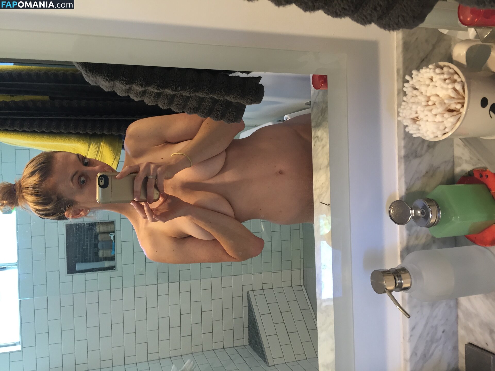 Iliza Shlesinger Nago Przeciekłe zdjęcie #197