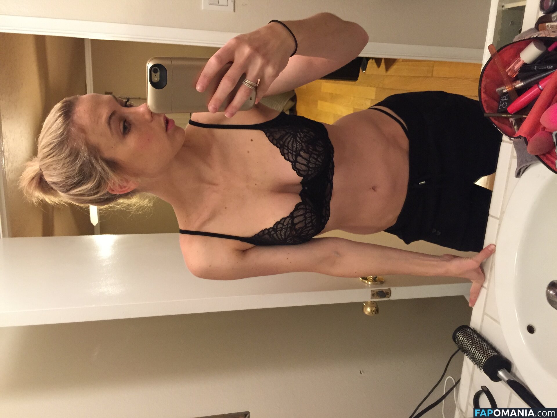 Iliza Shlesinger Nago Przeciekłe zdjęcie #215