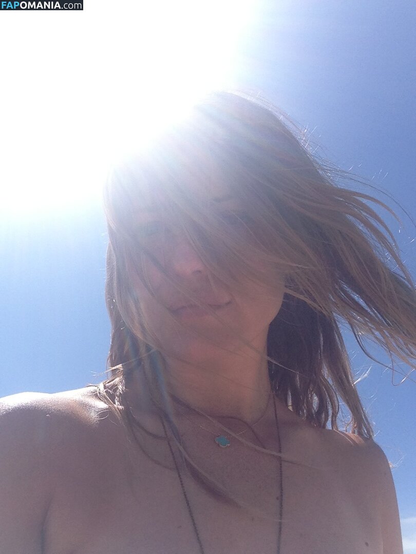 Ivana Milicevic Nago Przeciekłe zdjęcie #2