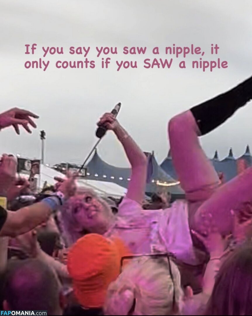 Izzy Phillips Nago Przeciekłe zdjęcie #17