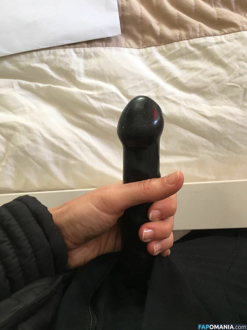 Jade Nimmo Nago Przeciekłe zdjęcie #178