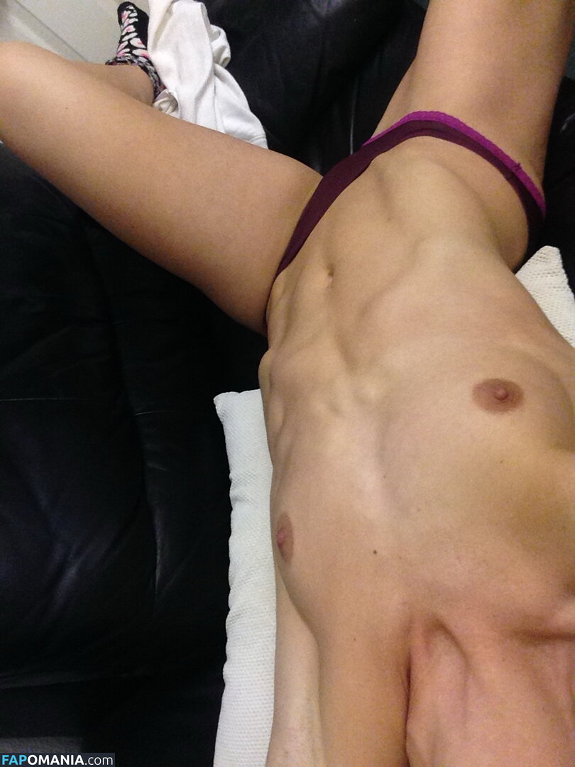 Jade Nimmo Nago Przeciekłe zdjęcie #557