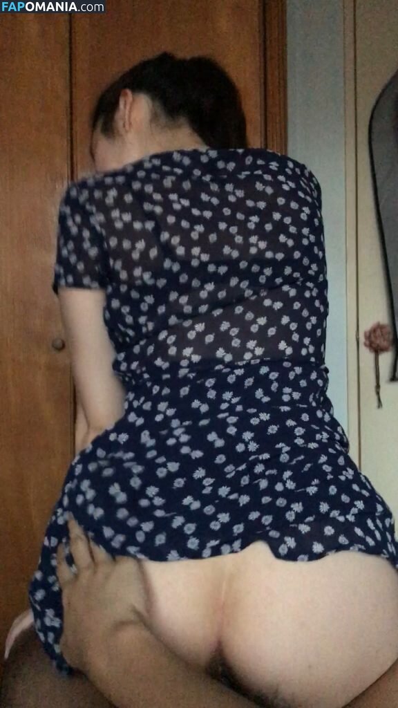 Janella Ooi Nago Przeciekłe zdjęcie #119