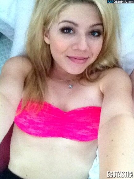 Jennette McCurdy Nago Przeciekłe zdjęcie #3