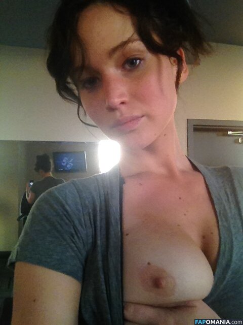 Jennifer Lawrence Nago Przeciekłe zdjęcie #91