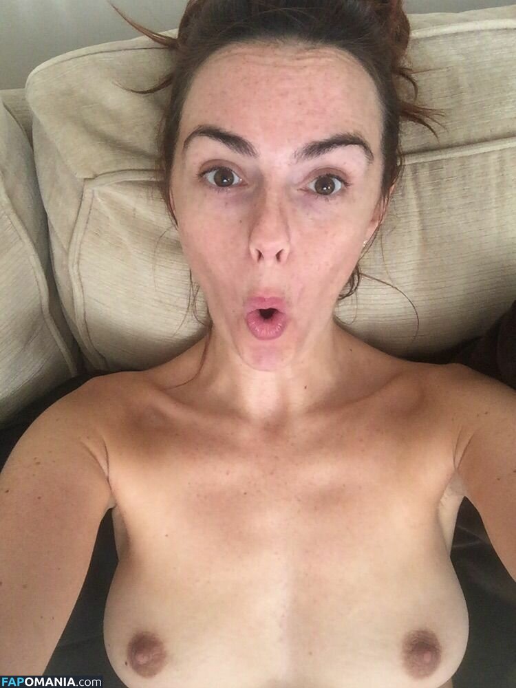 Jennifer Metcalfe Nago Przeciekłe zdjęcie #1