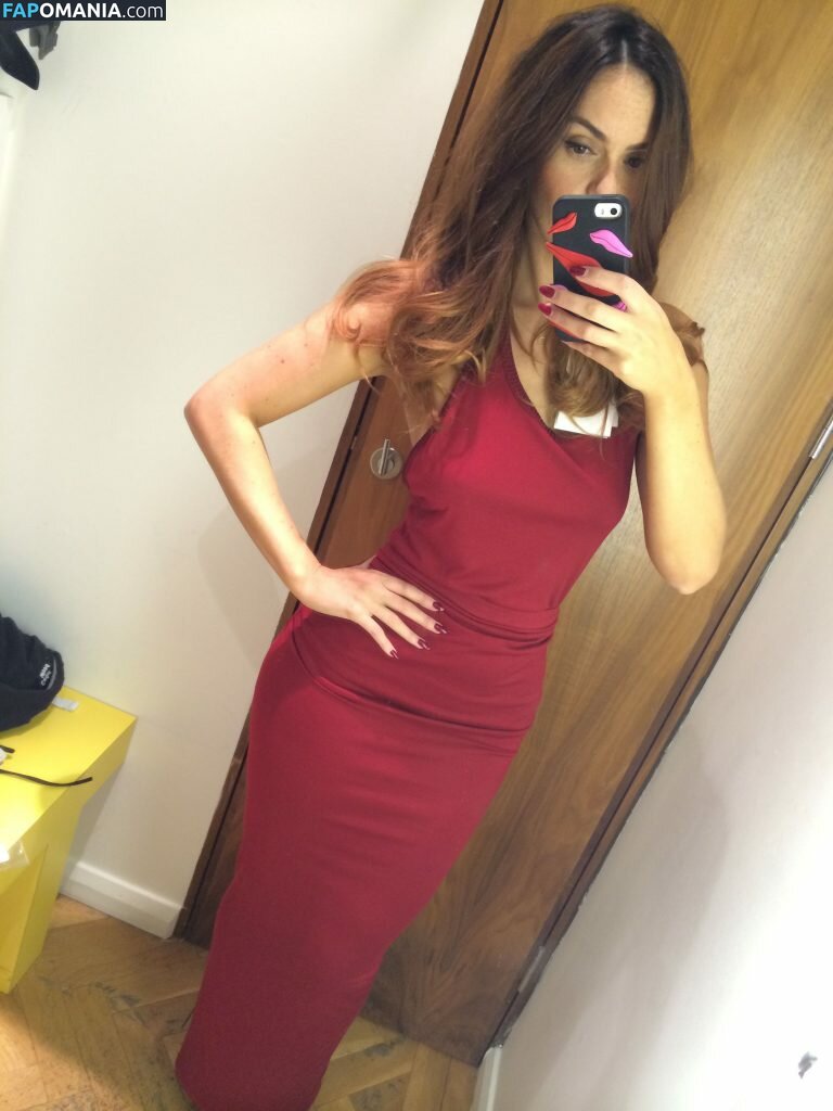 Jennifer Metcalfe Nago Przeciekłe zdjęcie #16