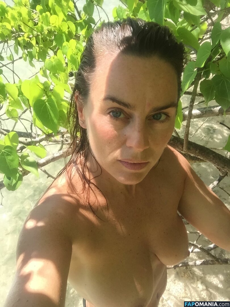Jill Halfpenny Nago Przeciekłe zdjęcie #8