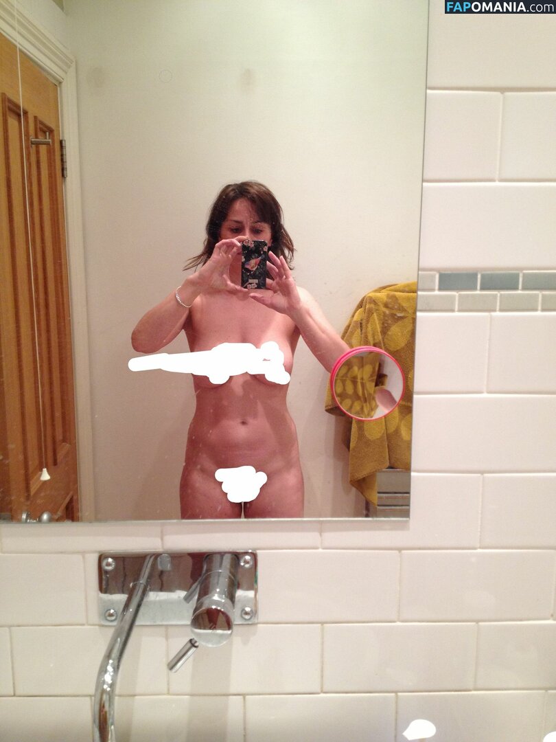 Jill Halfpenny Nago Przeciekłe zdjęcie #20