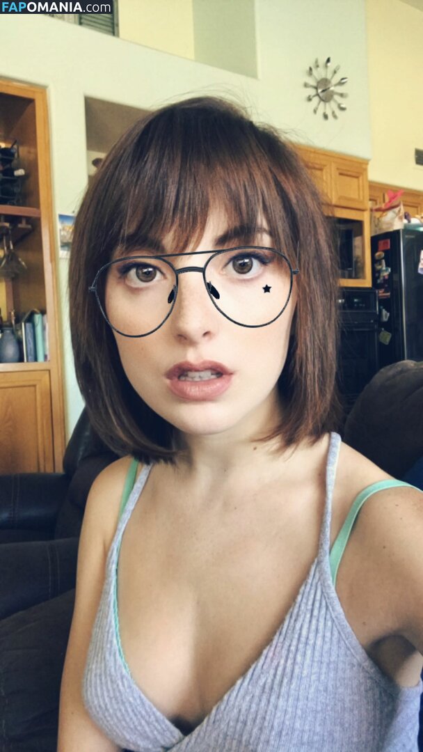 Juliette Goglia Nago Przeciekłe zdjęcie #15