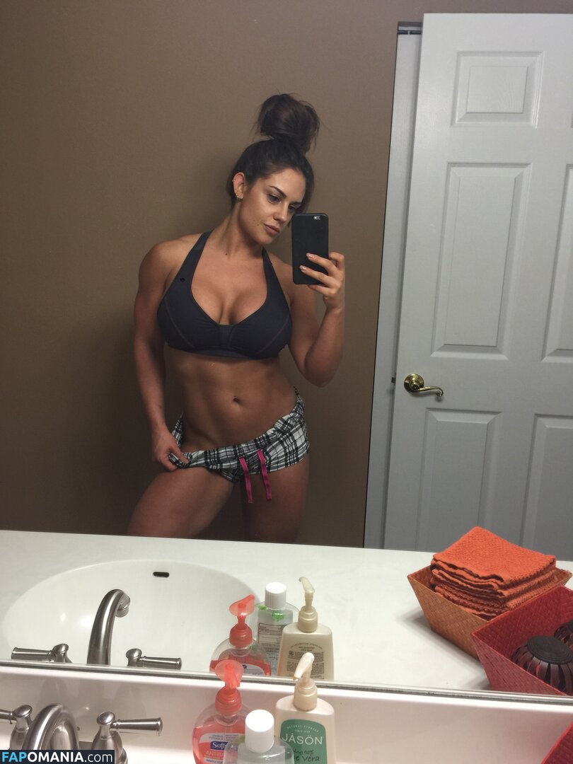 Kaitlyn WWE Nago Przeciekłe zdjęcie #154