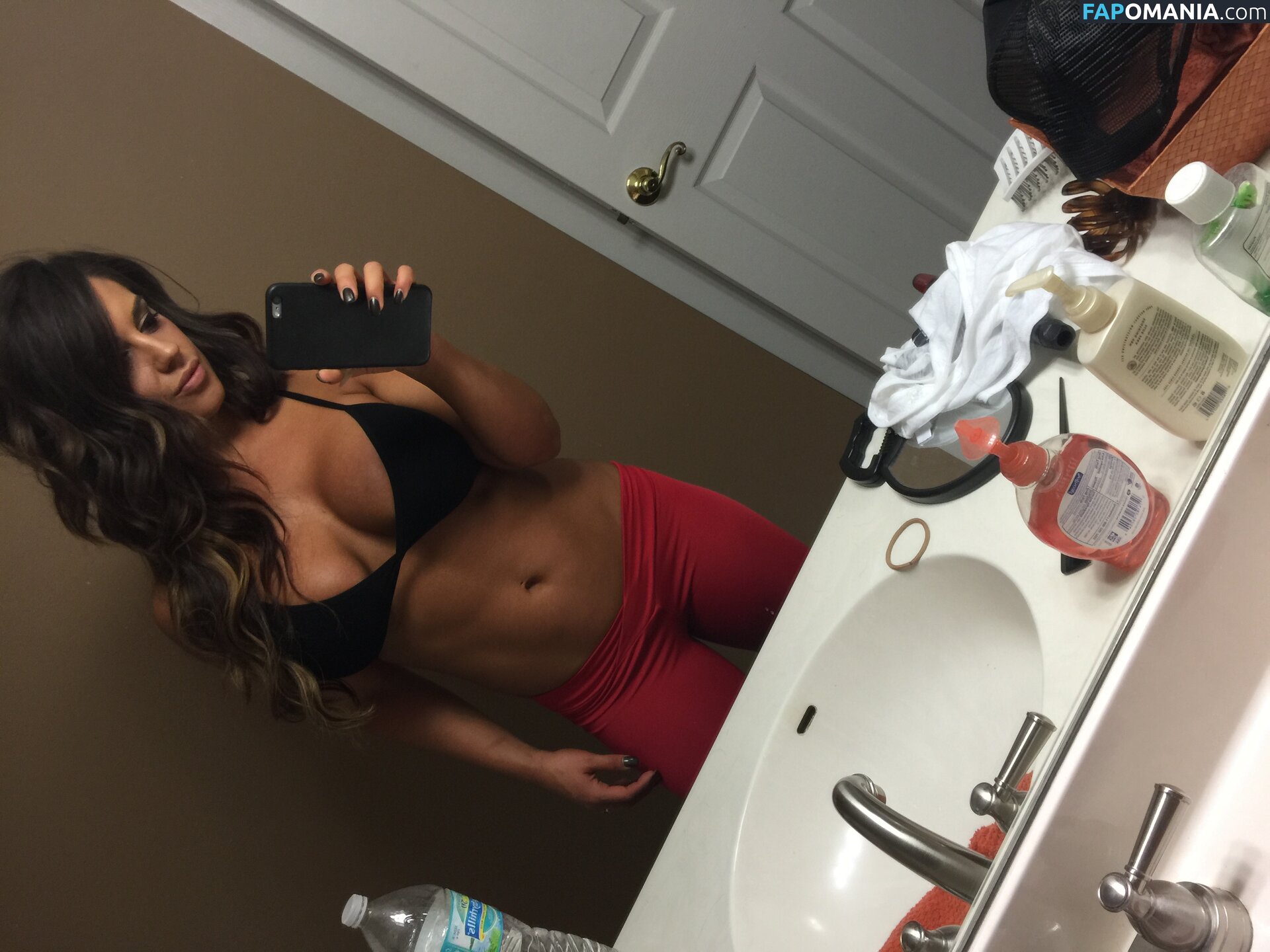 Kaitlyn WWE Nago Przeciekłe zdjęcie #186