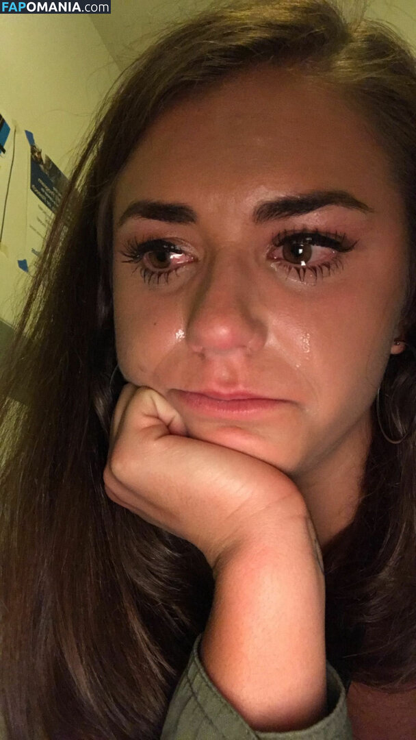 Kassidy Cook Nago Przeciekłe zdjęcie #18