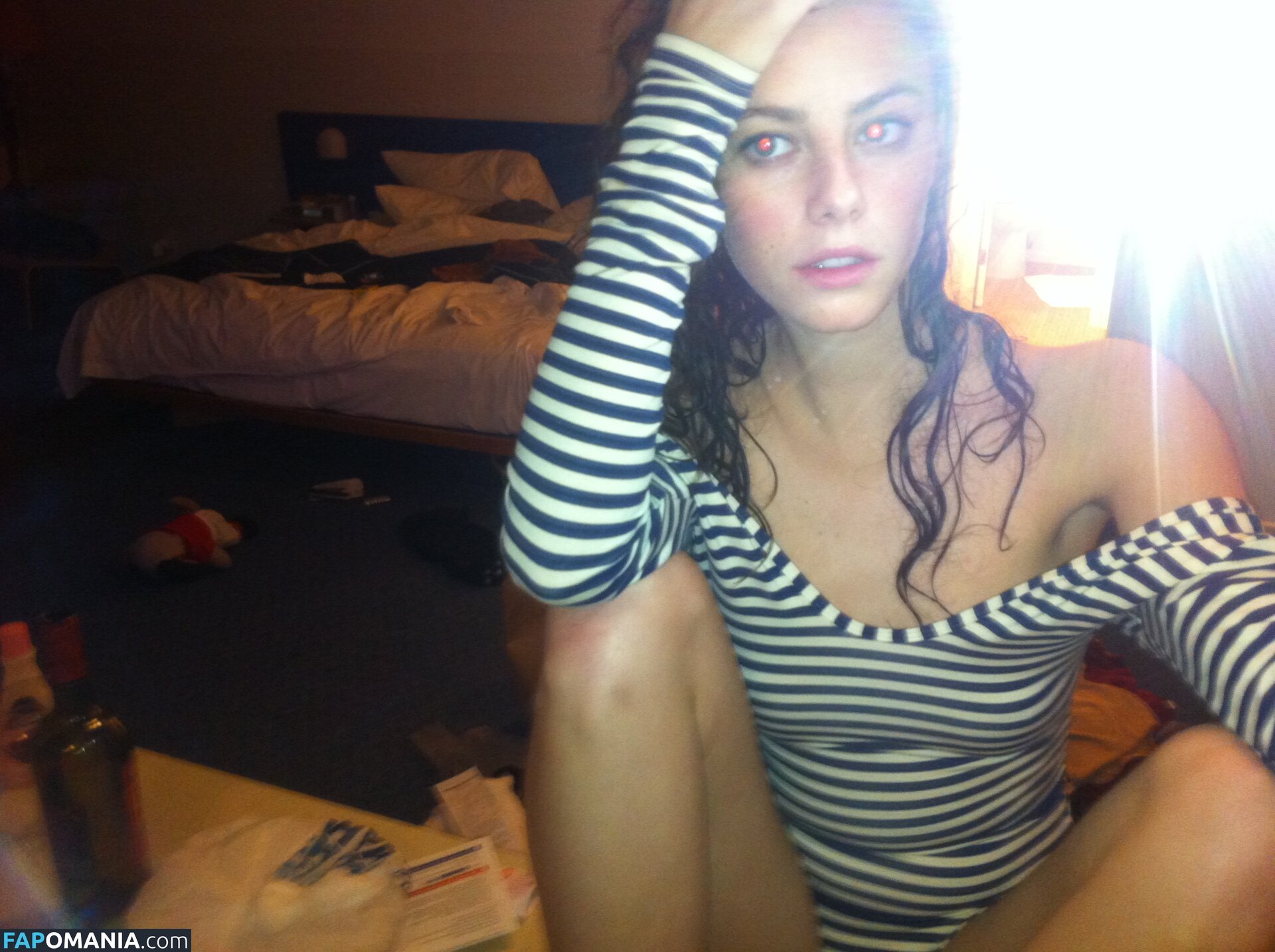 Kaya Scodelario Nago Przeciekłe zdjęcie #8
