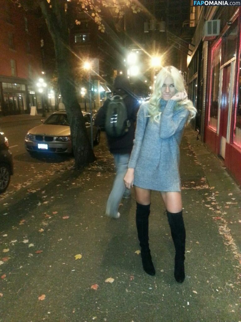 Kaylyn Kyle Nago Przeciekłe zdjęcie #34