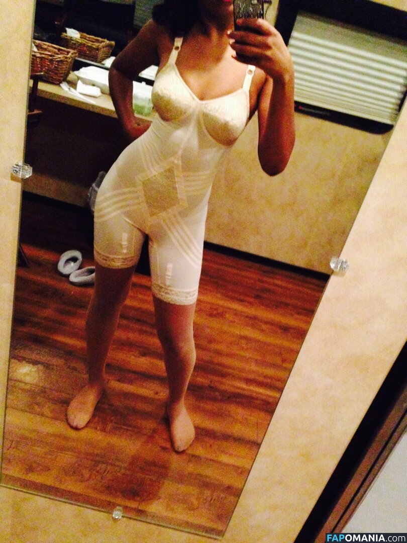 Keke Palmer Nago Przeciekłe zdjęcie #1