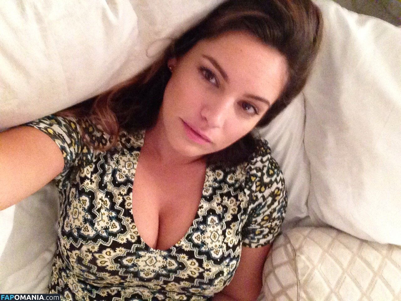 Kelly Brook Nago Przeciekłe zdjęcie #32