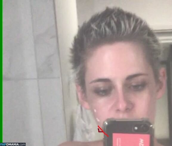 Kristen Stewart Nago Przeciekłe zdjęcie #204