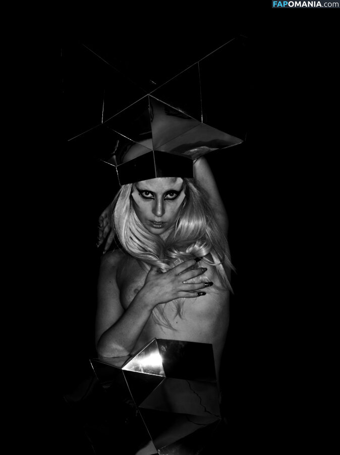 Lady Gaga Nago Przeciekłe zdjęcie #522