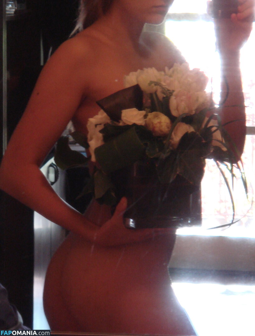 Leelee Sobieski Nago Przeciekłe zdjęcie #46