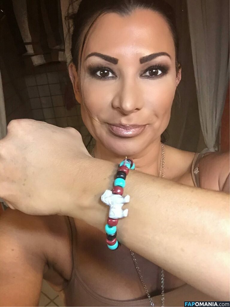 Lisa Marie Varon Nago Przeciekłe zdjęcie #28