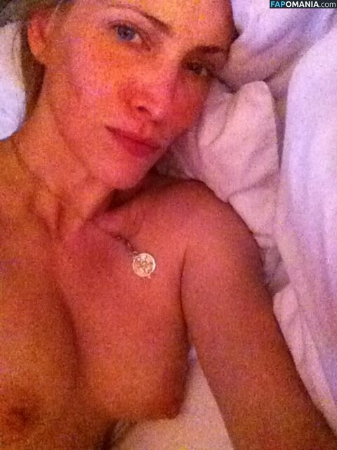 Lori Heuring Nago Przeciekłe zdjęcie #7