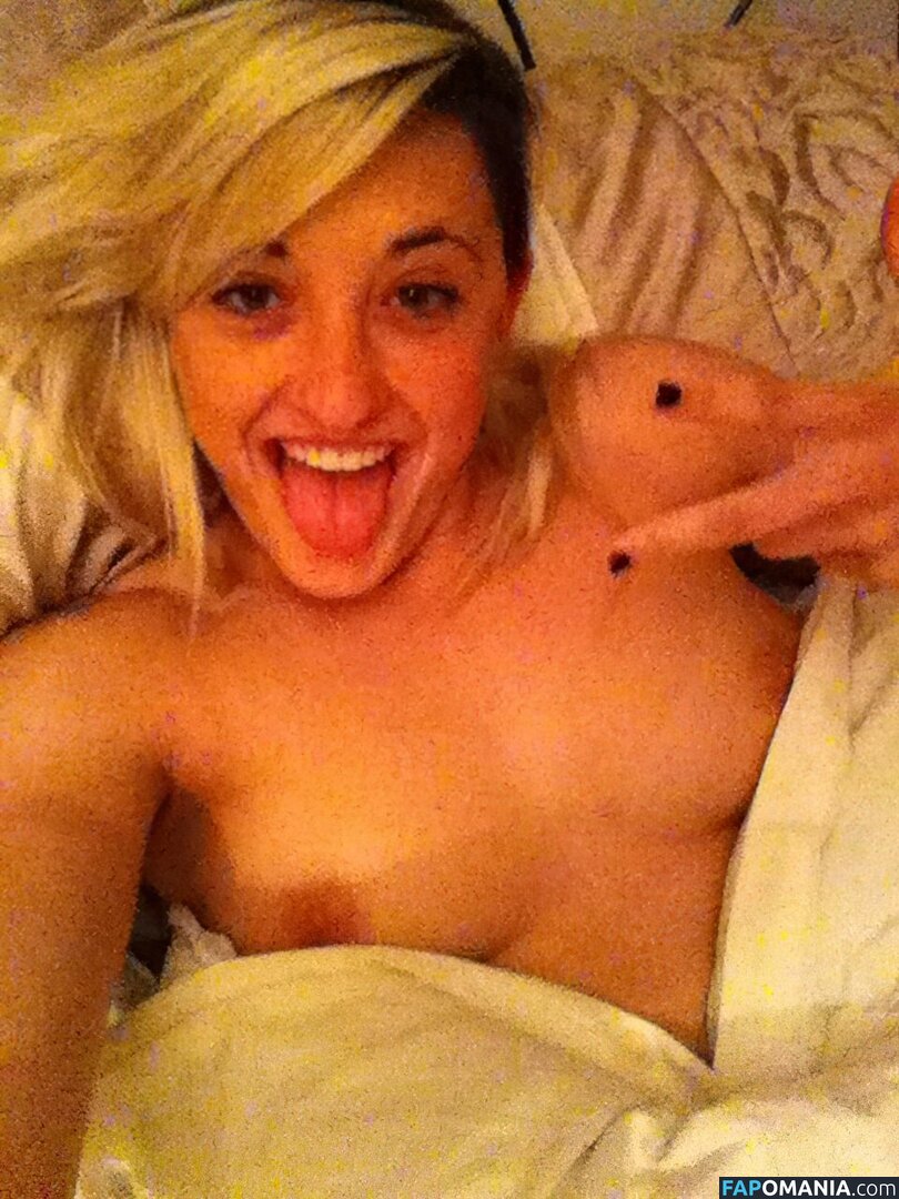 Lucy Hatton Nago Przeciekłe zdjęcie #62