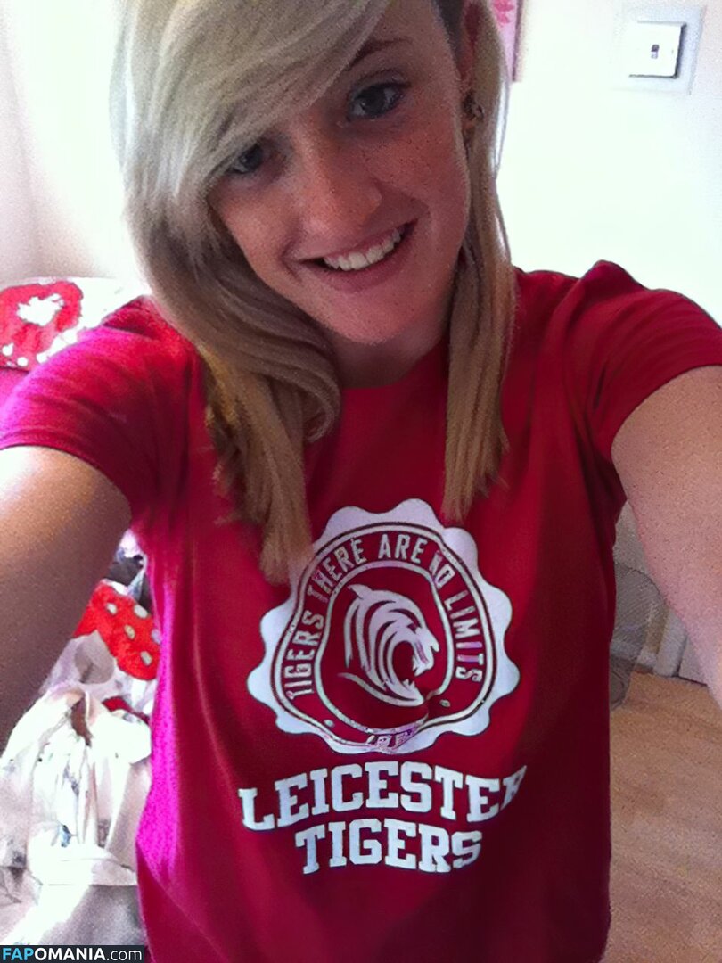 Lucy Hatton Nago Przeciekłe zdjęcie #67