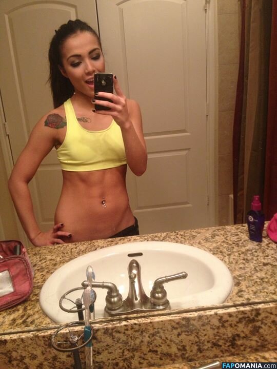 Mariah Corpus Nago Przeciekłe zdjęcie #57