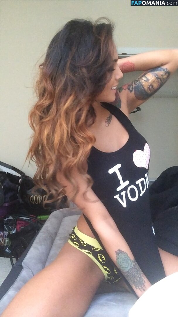 Mariah Corpus Nago Przeciekłe zdjęcie #129