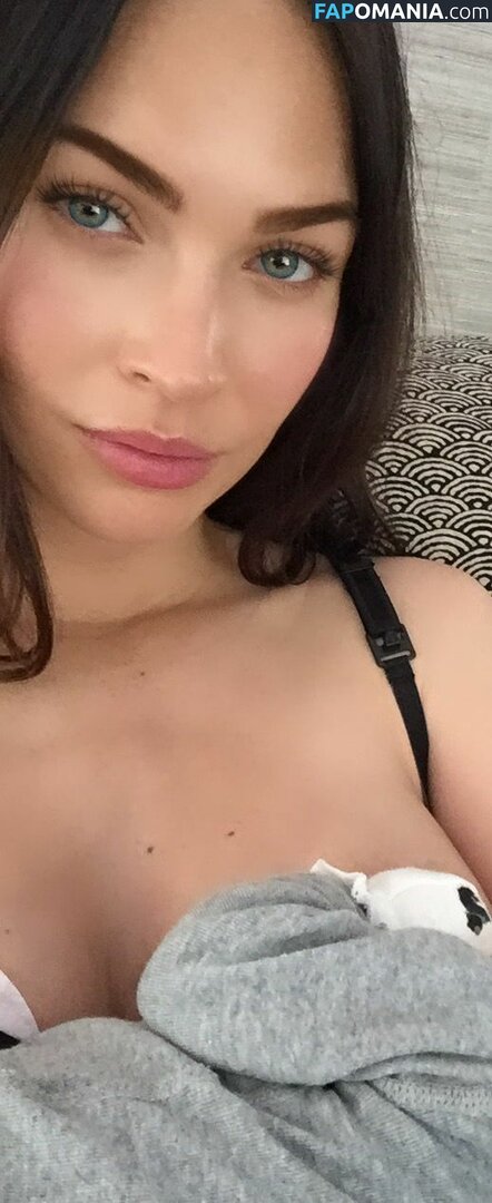 Megan Fox Nago Przeciekłe zdjęcie #52