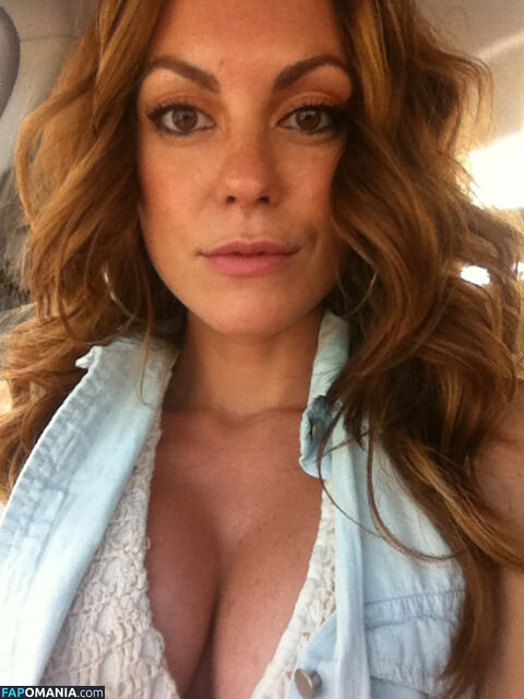 Megan Strand Nago Przeciekłe zdjęcie #39