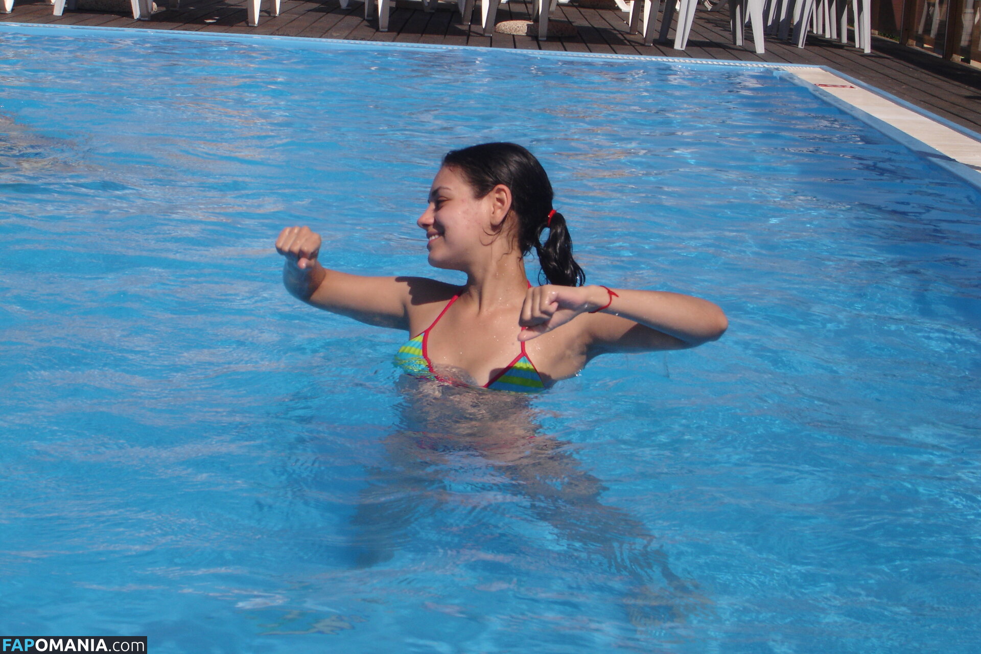 Mila Kunis Nago Przeciekłe zdjęcie #24