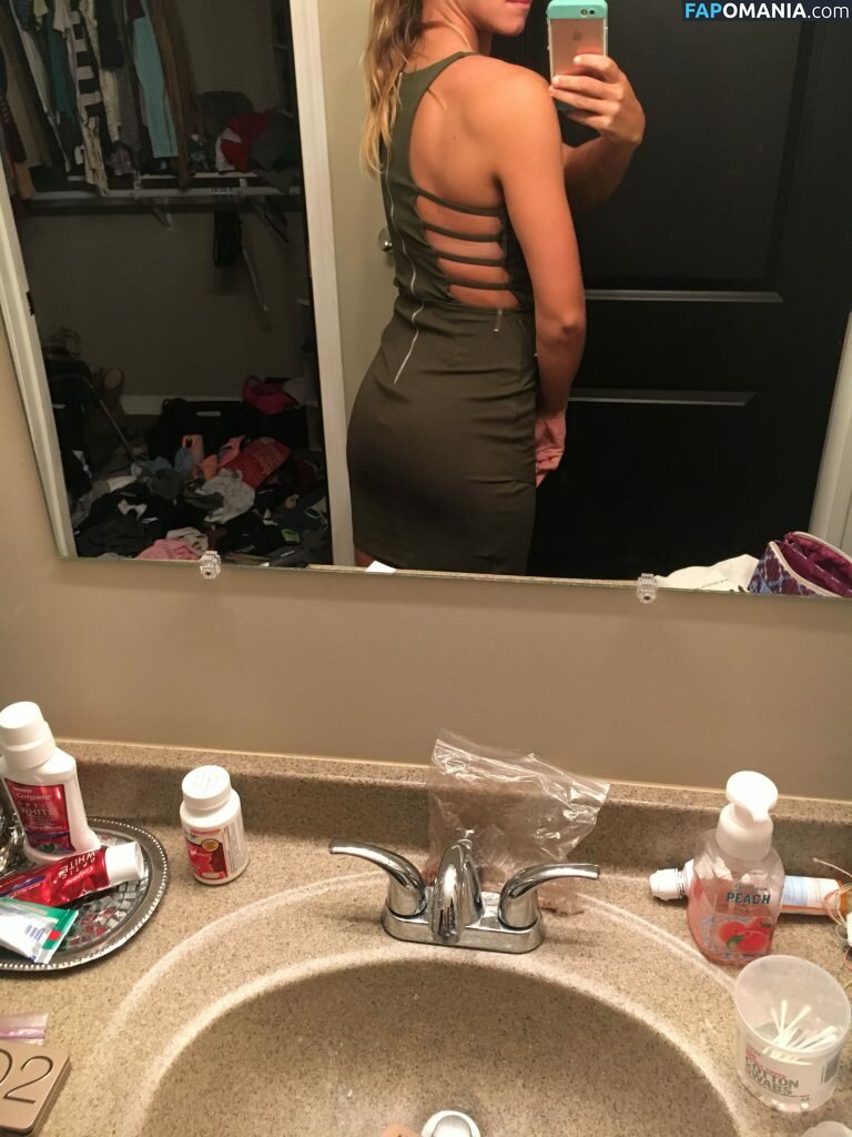 Morgan Zerkle Nago Przeciekłe zdjęcie #12