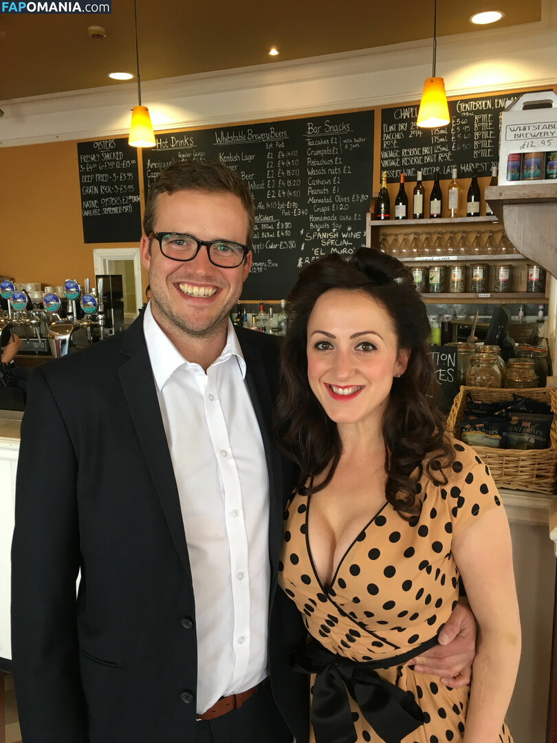 Natalie Cassidy Nago Przeciekłe zdjęcie #3