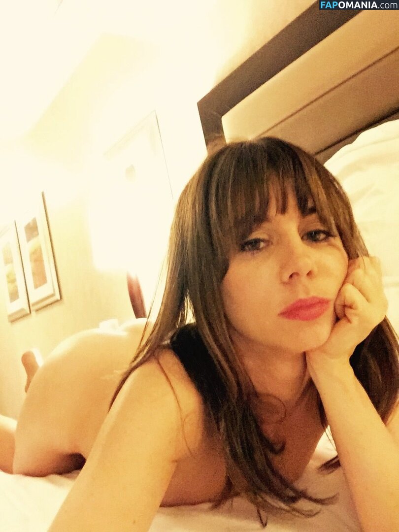Natasha Leggero Nago Przeciekłe zdjęcie #10