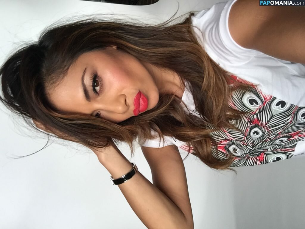 Nicole Scherzinger Nago Przeciekłe zdjęcie #6